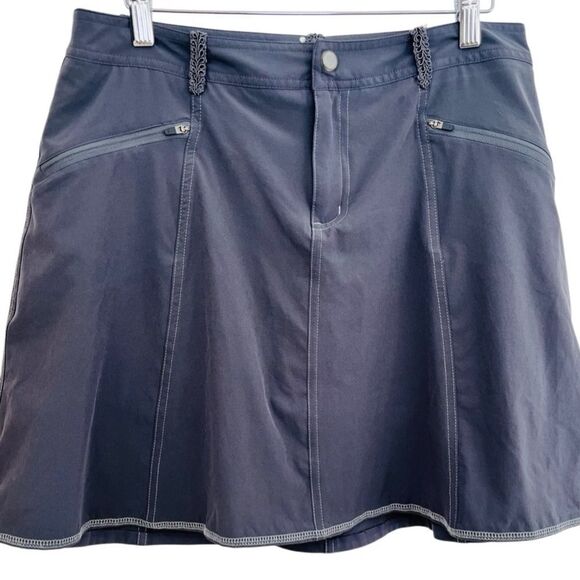Title Nine Nimblene Swingtastic Skirt /Skort, gray, size 6. - Picture 1 of 7